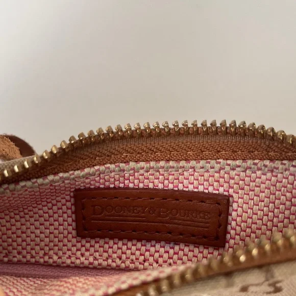 Y2K Dooney & Bourke Signature Canvas Small Tan Hobo BagMonogram Shoulder Bag - Picture 2 of 9